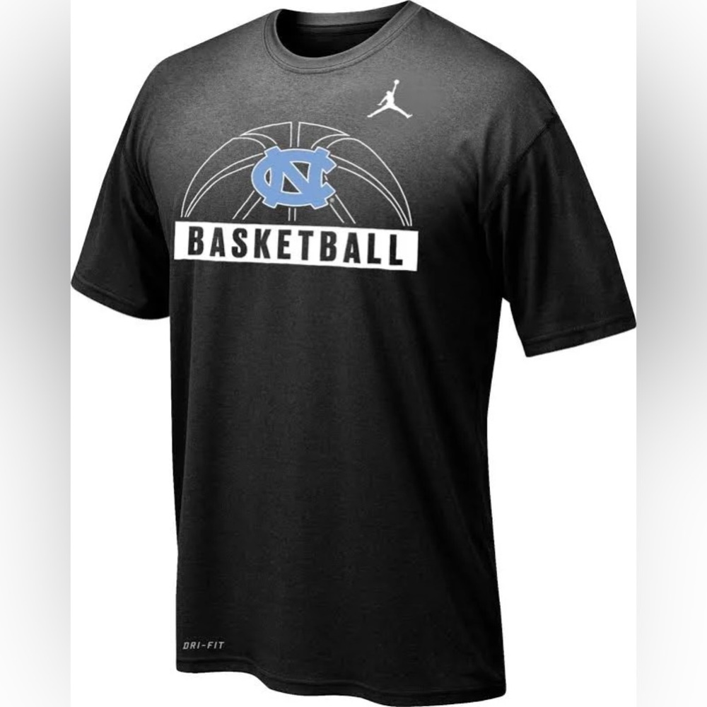 North Carolina Tar Heels Jordan Brand T-Shirt -  Youth Small - Black